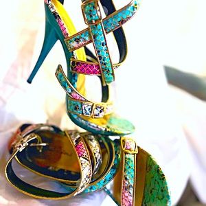 Michael Antonio multicolored stiletto size 5 1/2